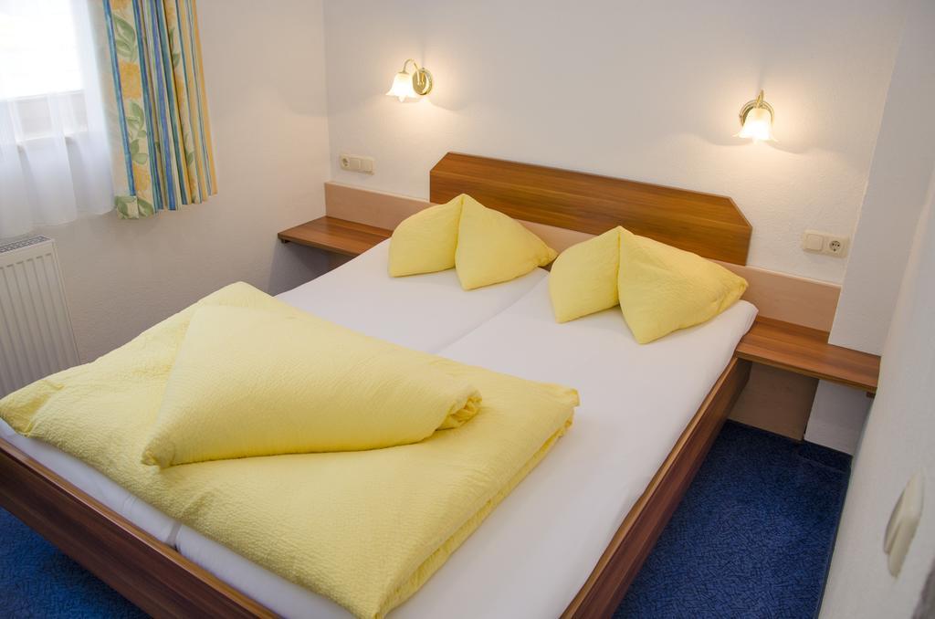 Pezza Lischa Apartamento Kappl  Quarto foto